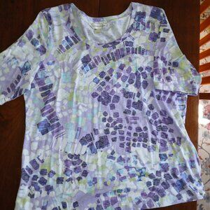 Christopher & Banks size L scoop-neck tee